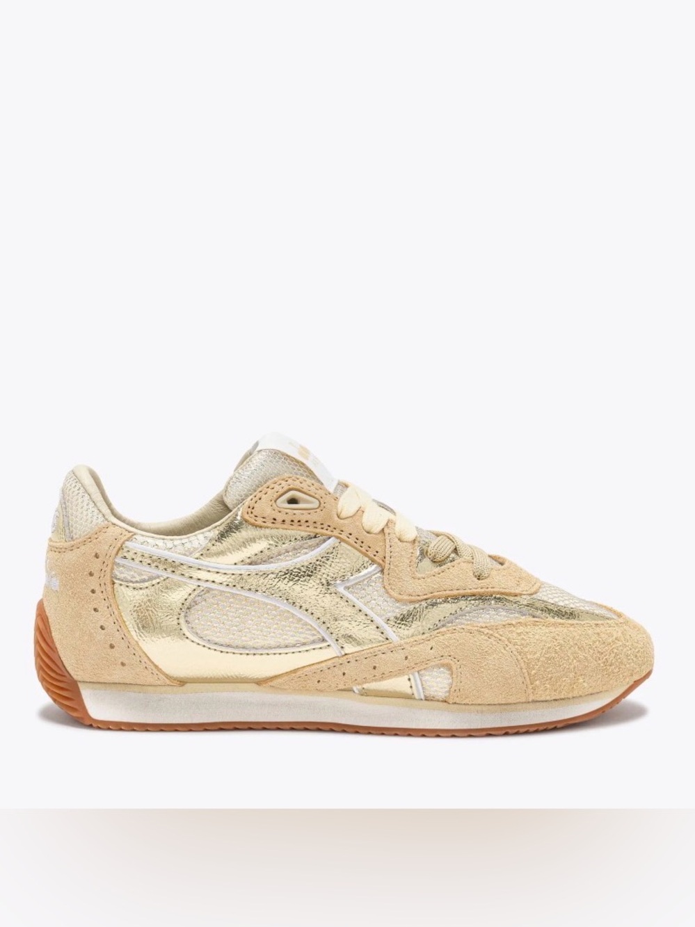 NWOT diadora sneaker